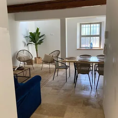 Semesterbostad Le M37 Carcassonne