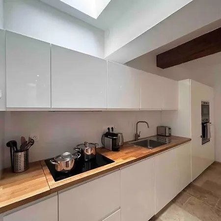 Le M37 בית נופש קרקסון